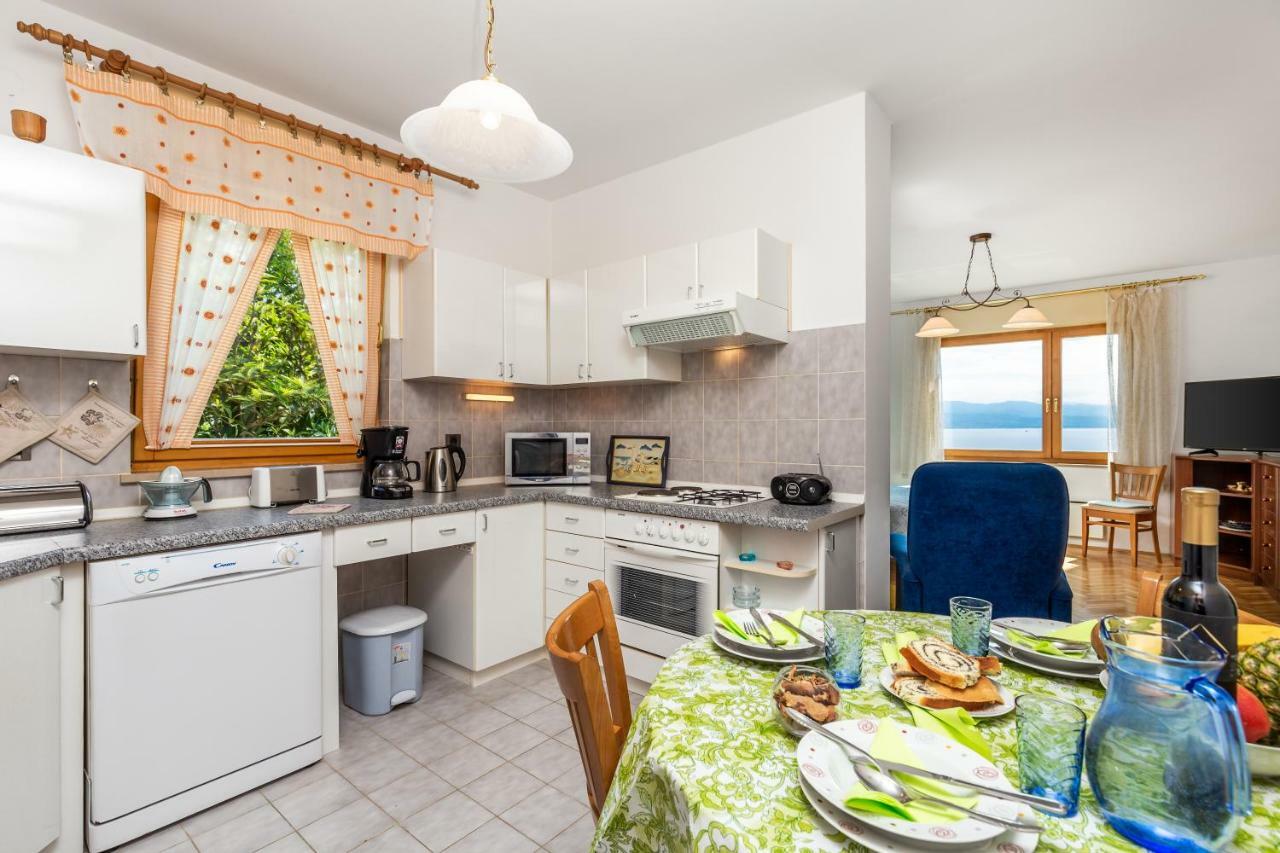Apartmani Hrvatin Opatija Eksteriør bilde