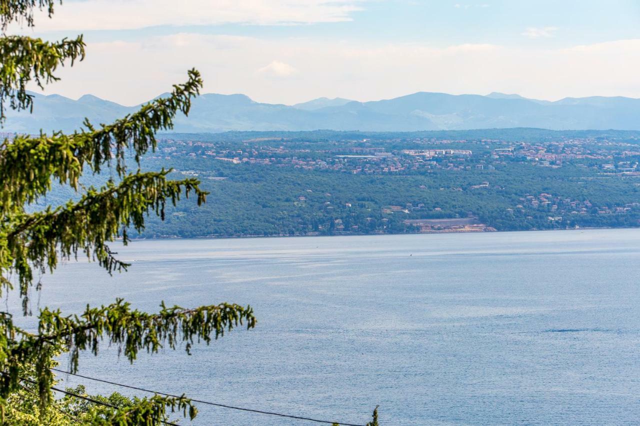 Apartmani Hrvatin Opatija Eksteriør bilde